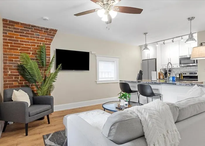 Cozy 2br Near Frick Park And Downtown *