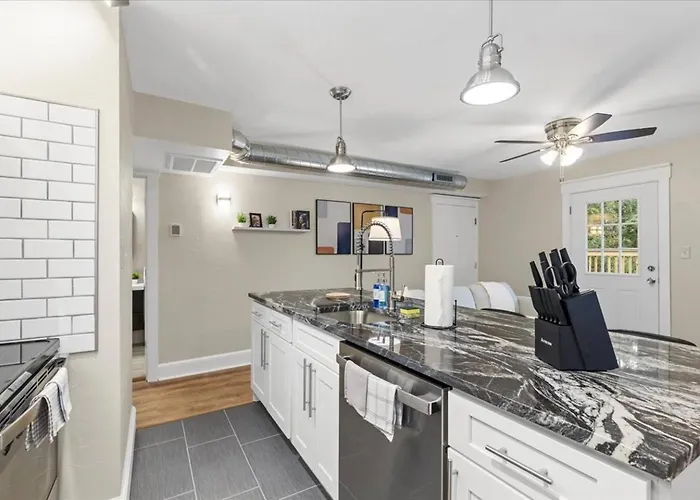 Cozy 2br Near Frick Park And Downtown Apartment