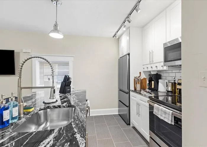 Cozy 2br Near Frick Park And Downtown Apartment